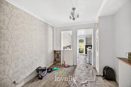 3 bedroom Terraced House for sale in Bonby Grove, Grimsby, DN33