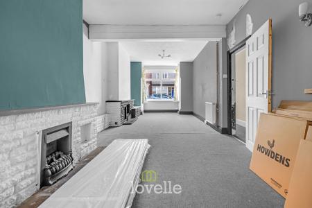 3 bedroom Terraced House for sale in Torrington Street, Grimsby, DN32