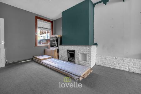 3 bedroom Terraced House for sale in Torrington Street, Grimsby, DN32