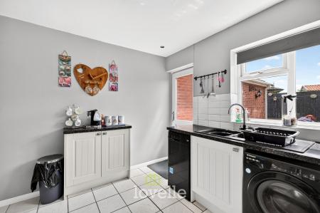 3 bedroom Detached bungalow for sale in Sterling Crescent, Waltham, DN37
