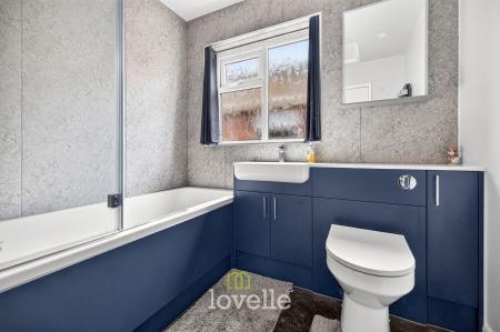 3 bedroom Detached bungalow for sale in Sterling Crescent, Waltham, DN37