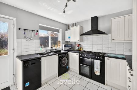 3 bedroom Detached bungalow for sale in Sterling Crescent, Waltham, DN37