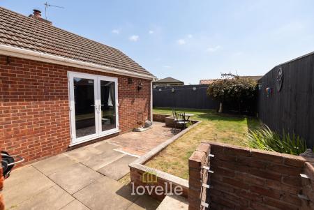 3 bedroom Detached bungalow for sale in Sterling Crescent, Waltham, DN37