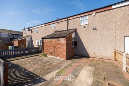 3 bedroom Terraced House for sale in Buttermere Way, Grimsby, DN32