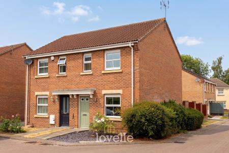 Pennistone Place, Scartho Top, DN33
