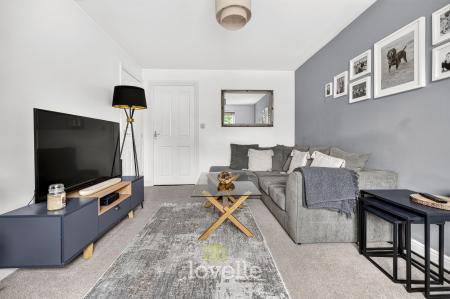 2 bedroom Semi-detached house for sale in Pennistone Place, Scartho Top, DN33