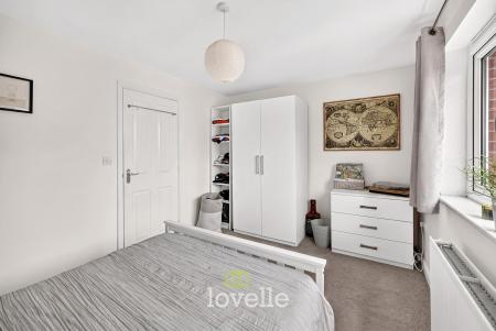 2 bedroom Semi-detached house for sale in Pennistone Place, Scartho Top, DN33