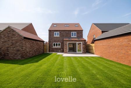 4 bedroom Detached house for sale in Plot 86, 9 Twidale Lane, Laceby, DN37 7FN