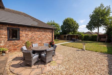 3 bedroom Detached bungalow for sale in Templemans Lane, North Thoresby, DN36