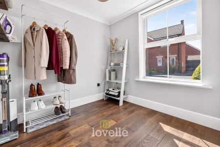 4 bedroom Detached house for sale in Fenwick Road, Scartho Top, DN33