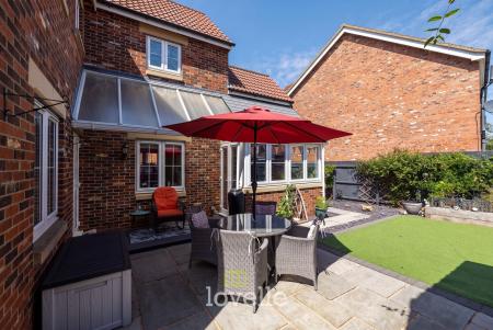 4 bedroom Detached house for sale in Fenwick Road, Scartho Top, DN33