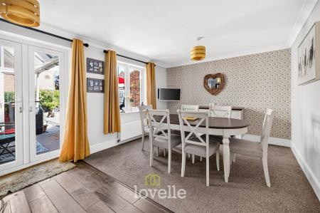 4 bedroom Detached house for sale in Fenwick Road, Scartho Top, DN33