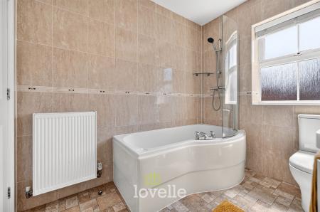 4 bedroom Detached house for sale in Fenwick Road, Scartho Top, DN33