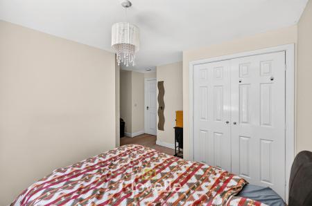 1 bedroom Flat for sale in Lancaster Drive, South Killingholme, DN40
