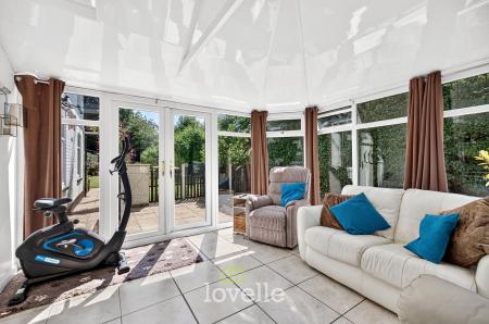 4 bedroom Detached house for sale in Station Road, Stallingborough, DN41