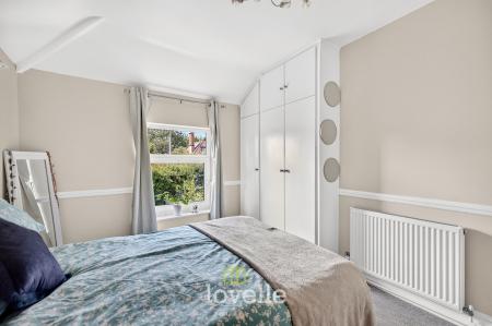 4 bedroom Detached house for sale in Station Road, Stallingborough, DN41