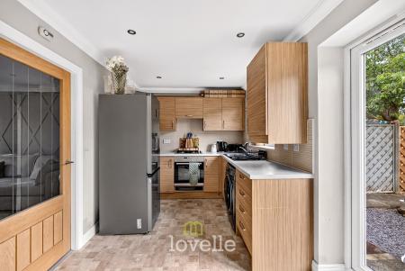 3 bedroom Terraced House for sale in Poachers Rise, Stallingborough, DN41