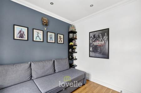 3 bedroom Terraced House for sale in Poachers Rise, Stallingborough, DN41