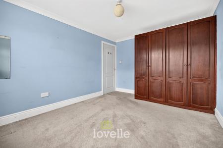 3 bedroom Bungalow for sale in Wheatfield Drive, Waltham, DN37
