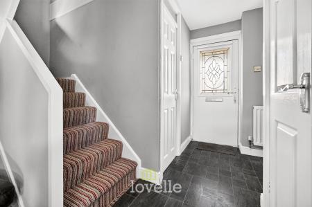 3 bedroom End of terrace house for sale in Fountains Avenue, Grimsby, DN37