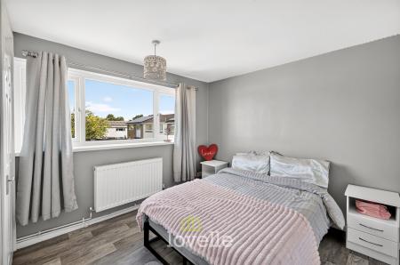 3 bedroom End of terrace house for sale in Fountains Avenue, Grimsby, DN37