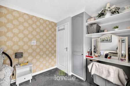 4 bedroom Detached house for sale in Wisteria Drive, Healing, DN41