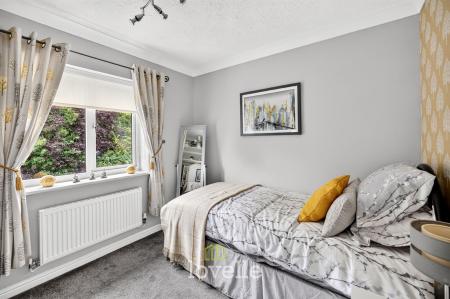 4 bedroom Detached house for sale in Wisteria Drive, Healing, DN41