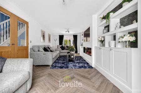 4 bedroom Detached house for sale in Wisteria Drive, Healing, DN41