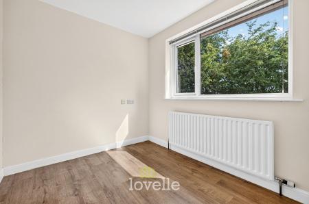 4 bedroom Detached house for sale in Tetney Lane, Holton-Le-Clay, DN36