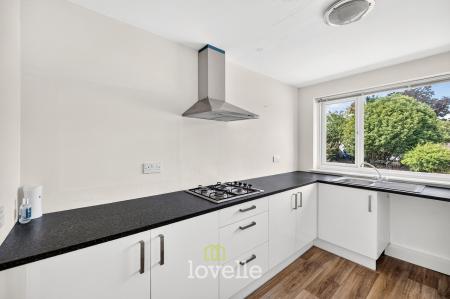 4 bedroom Detached house for sale in Tetney Lane, Holton-Le-Clay, DN36