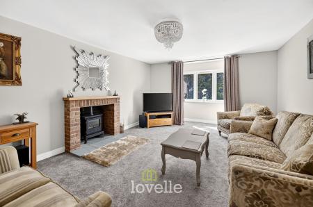 5 bedroom Detached house for sale in Great Coates Road, Grimsby, DN34