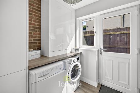 5 bedroom Detached house for sale in Great Coates Road, Grimsby, DN34