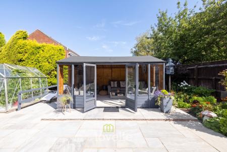 5 bedroom Detached house for sale in Great Coates Road, Grimsby, DN34