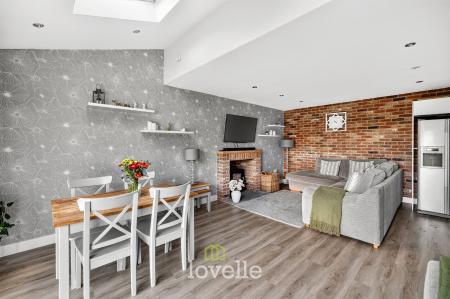 5 bedroom Detached house for sale in Great Coates Road, Grimsby, DN34