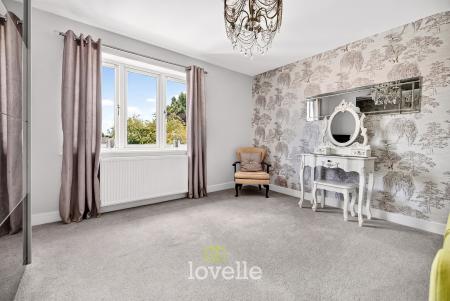5 bedroom Detached house for sale in Great Coates Road, Grimsby, DN34
