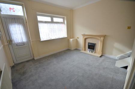 2 bedroom Terraced House to let in Hildyard Street, Grimsby, DN32