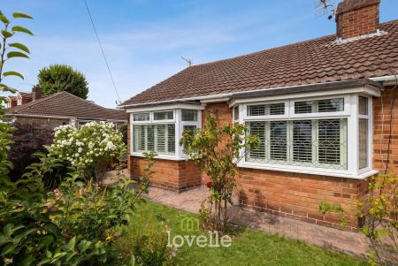 3 bedroom Semi-detached bungalow for sale in Whitgift Close, Laceby, DN37