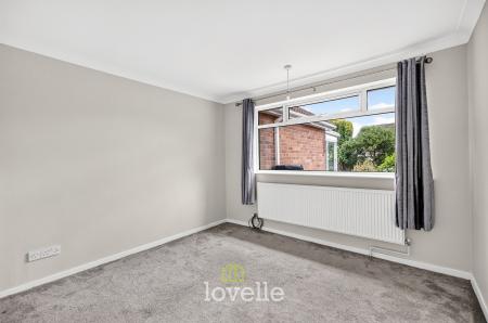 3 bedroom Semi-detached bungalow for sale in Whitgift Close, Laceby, DN37