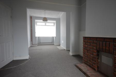 3 bedroom Terraced House to let in Bramhall Street, Cleethorpes, DN35