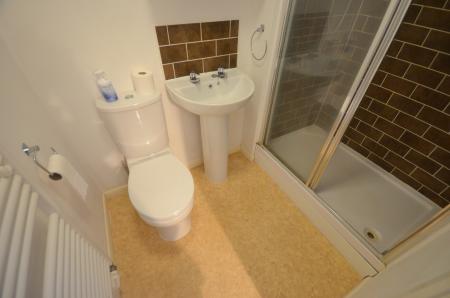 3 bedroom Semi-detached house to let in Hornbeam Drive, Healing, DN41
