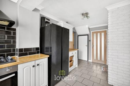 3 bedroom Semi-detached house for sale in Cherry Tree Crescent, Grimsby, DN34