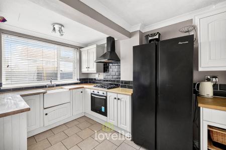 3 bedroom Semi-detached house for sale in Cherry Tree Crescent, Grimsby, DN34