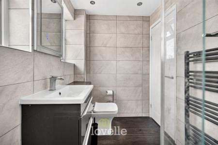 3 bedroom Semi-detached house for sale in Cherry Tree Crescent, Grimsby, DN34