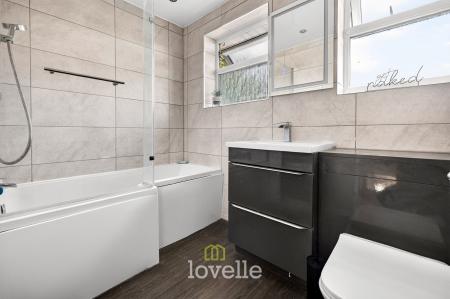 3 bedroom Semi-detached house for sale in Cherry Tree Crescent, Grimsby, DN34