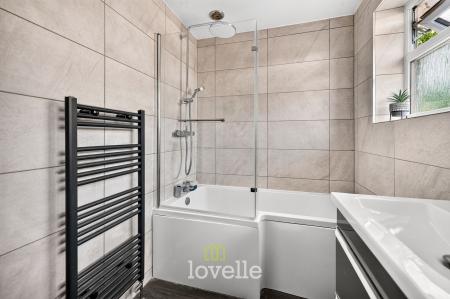 3 bedroom Semi-detached house for sale in Cherry Tree Crescent, Grimsby, DN34