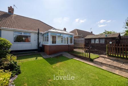 2 bedroom Semi-detached bungalow for sale in Malvern Avenue, Grimsby, DN33