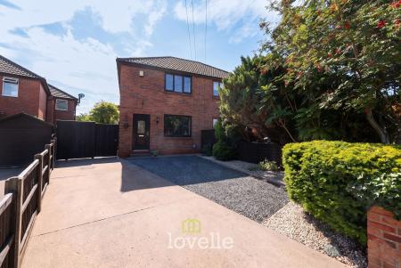 Highfield Road, North Thoresby, DN36