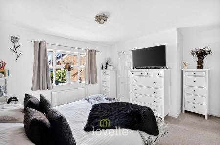 4 bedroom Detached house for sale in Newmarch Court, Scartho Top, DN33
