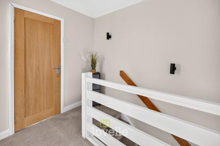3 bedroom Semi-detached house for sale in Station Road, Stallingborough, DN41
