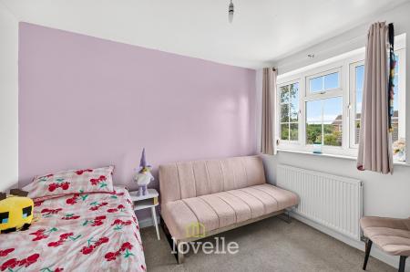 3 bedroom Semi-detached house for sale in Station Road, Stallingborough, DN41